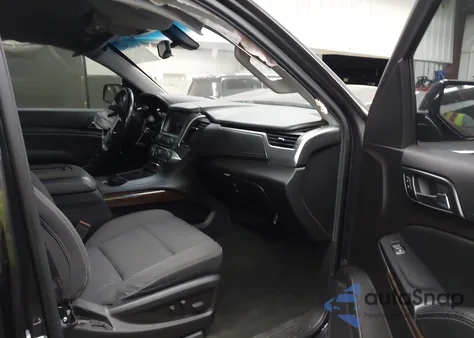 2016 Chevrolet Tahoe Ls z USA, uszkodzony, nr VIN 1GNSCAKC3GR387234